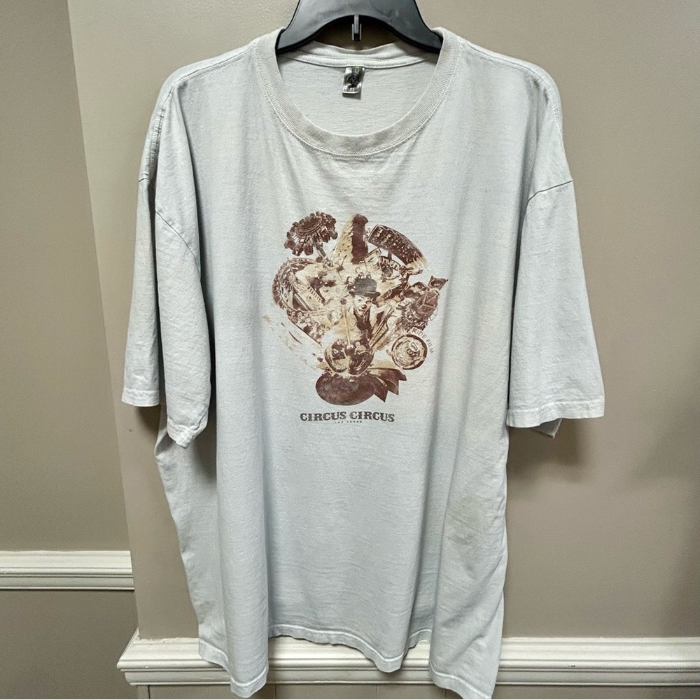Men's White T-Shirt Zinc Sz 2XL Circus Circus 🤡 Las Vegas GUC